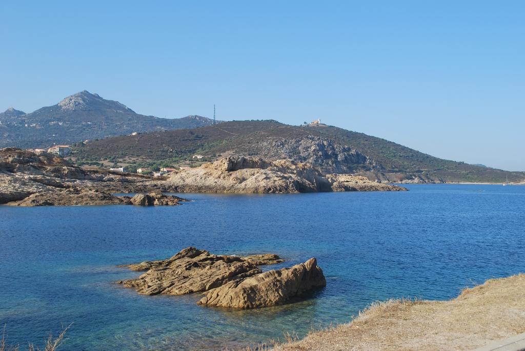 Motel Le Vieux Moulin LʼÎle-Rousse Exteriör bild